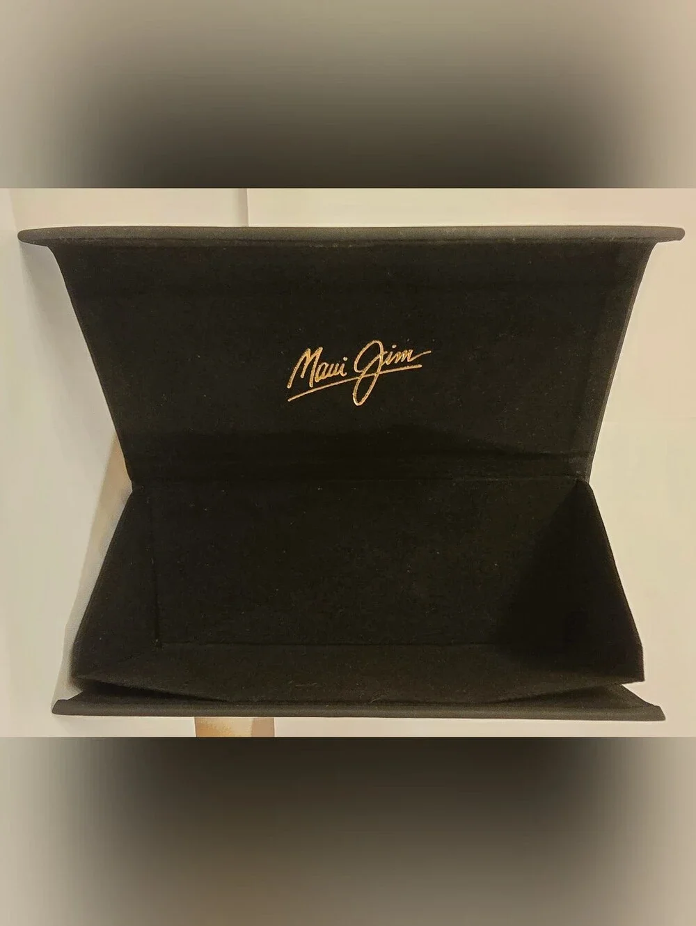 Maui Jim Black Sunglasses/Eye Glasses Case-Never Used!